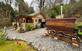 The Miners Log Cabin